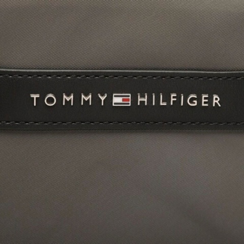 Мъжка чантичка Tommy Hilfiger, C3-3006G
