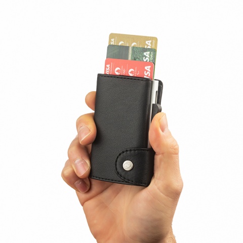 Картодържател C-secure естествена кожа в черен цвят , CS00501